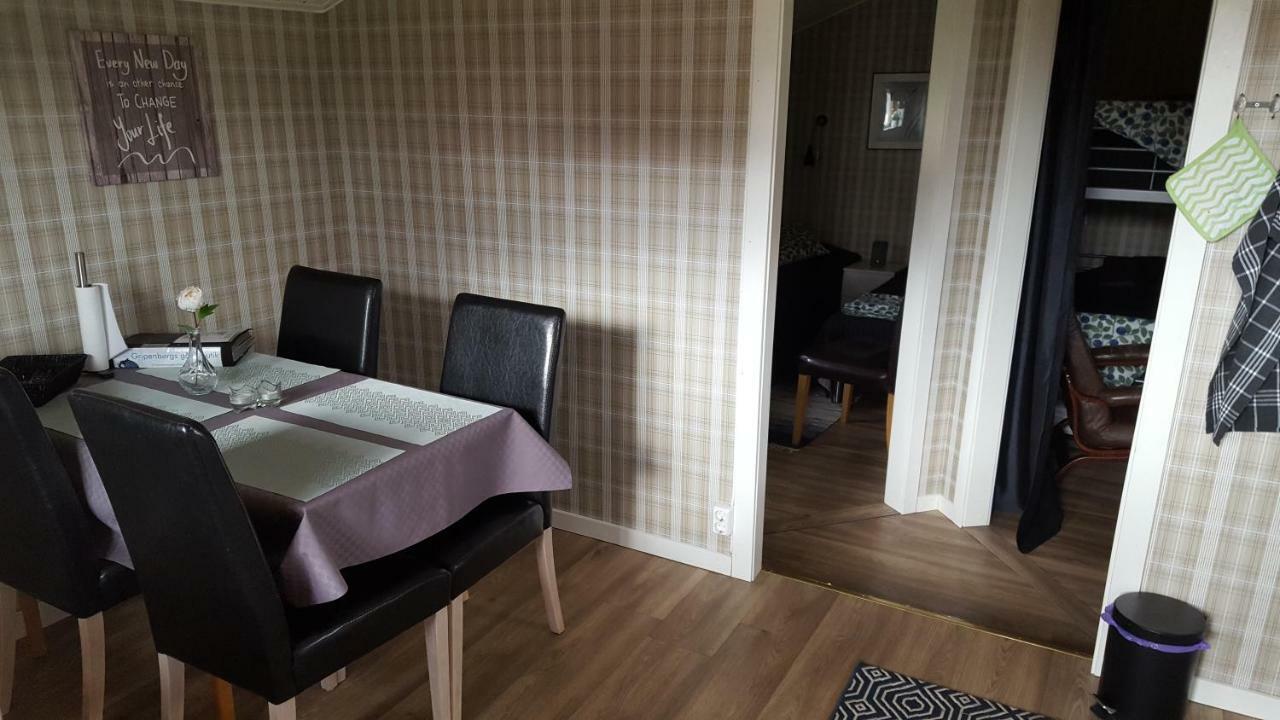 Maison d'hôtes Gripenbergs Gardsbutik à Skänninge Extérieur photo